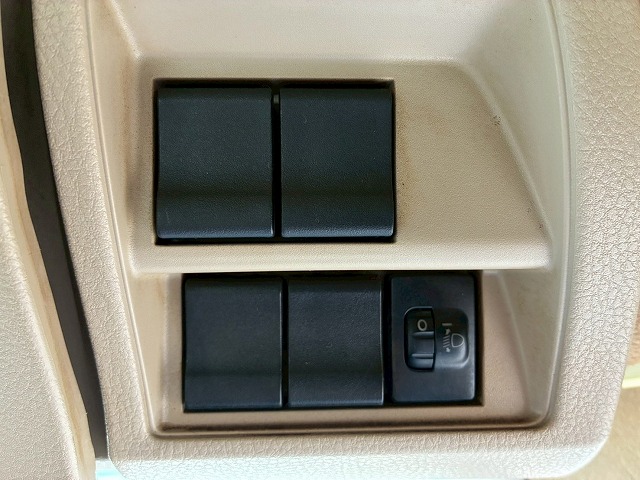 東プレR404Aフルキャブ左サイド扉6速MTマニュアル4t8t|中古トラックの販売・買取・査定のアイナビ