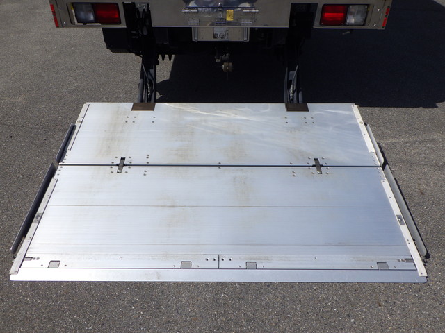 日野2KG-FD2ABG冷凍車4tワイドジョロダーレール格納ゲート|中古トラックの販売・買取・査定のアイナビ