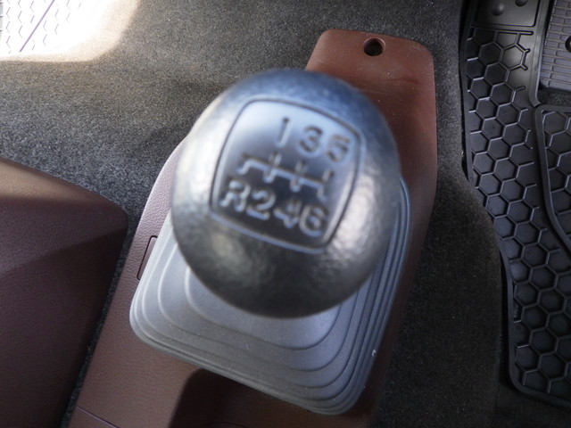 日野2KG-FD2ABG冷凍車4tワイドジョロダーレール格納ゲート|中古トラックの販売・買取・査定のアイナビ