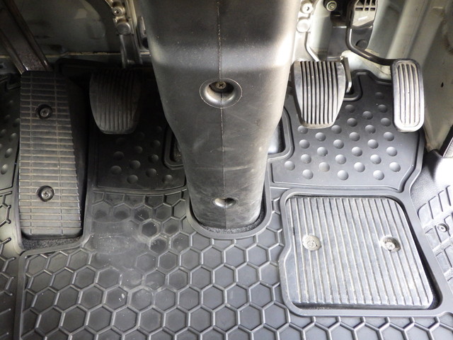 日野2KG-FD2ABG冷凍車4tワイドジョロダーレール格納ゲート|中古トラックの販売・買取・査定のアイナビ