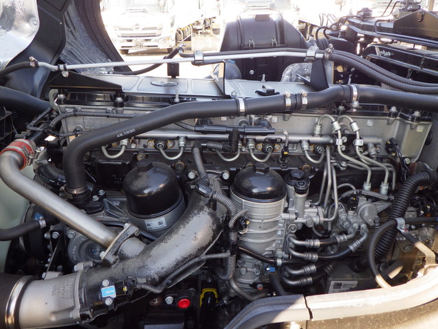 三菱2KG-FV70HYアームロール2デフ7MT最大積載:10800kg|中古トラックの販売・買取・査定のアイナビ