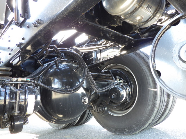 三菱2KG-FV70HYアームロール2デフ7MT最大積載:10800kg|中古トラックの販売・買取・査定のアイナビ