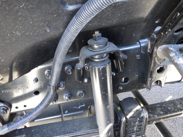 三菱2KG-FV70HYアームロール2デフ7MT最大積載:10800kg|中古トラックの販売・買取・査定のアイナビ