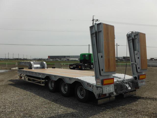 東邦TL36G1E3Sセミトレーラー重機運搬12輪2.99m|中古トラックの販売・買取・査定のアイナビ