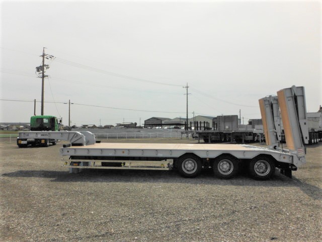 東邦TL36G1E3Sセミトレーラー重機運搬12輪2.99m|中古トラックの販売・買取・査定のアイナビ