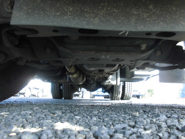 2Tパッカー車プレス式押出式塵芥車清掃車連続動作|中古トラックの販売・買取・査定のアイナビ