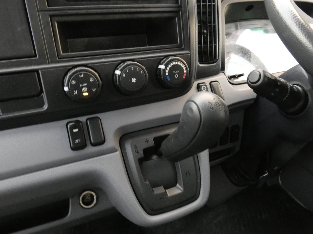 1・5トン アルミバン 4WD　251118|中古トラックの販売・買取・査定のアイナビ