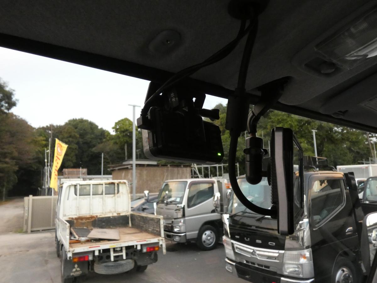 1・5トン アルミバン 4WD　251118|中古トラックの販売・買取・査定のアイナビ