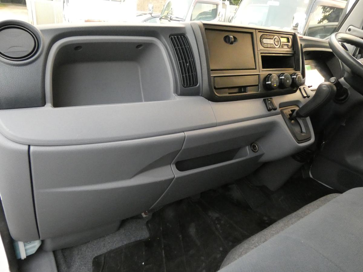 1・5トン アルミバン 4WD　251118|中古トラックの販売・買取・査定のアイナビ