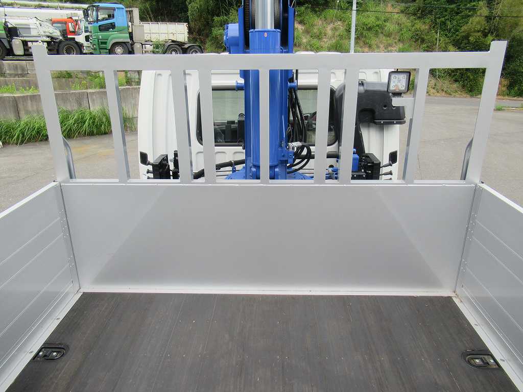 ファイター 増t 10.7t TOYOBODY Ⅼ5500 タダノ 4段 270PS 6速|中古トラックの販売・買取・査定のアイナビ