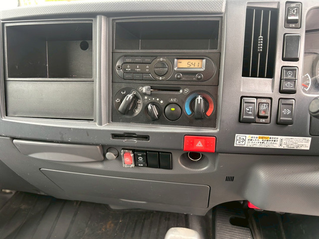 【高年式×AT車×エンジン好調】いすゞ/エルフ|中古トラックの販売・買取・査定のアイナビ