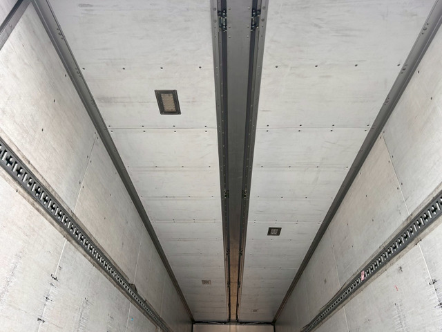 【白塗装後納車×10mロング×AT車】日野/プロフィア|中古トラックの販売・買取・査定のアイナビ