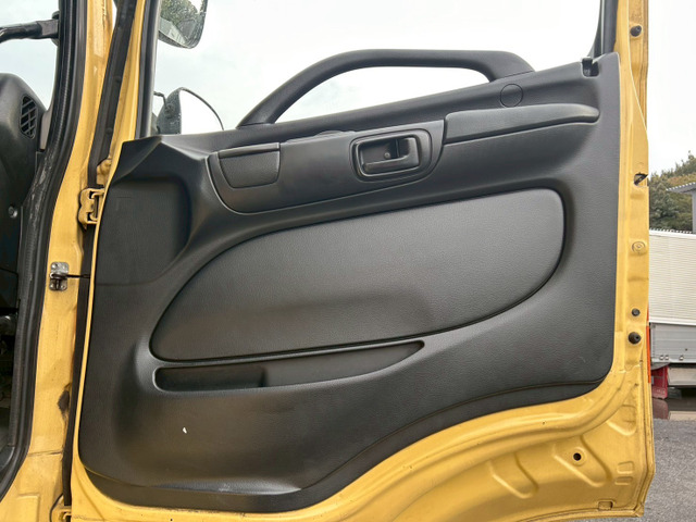 【白塗装後納車×10mロング×AT車】日野/プロフィア|中古トラックの販売・買取・査定のアイナビ