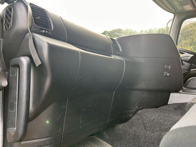 【白塗装後納車×10mロング×AT車】日野/プロフィア|中古トラックの販売・買取・査定のアイナビ