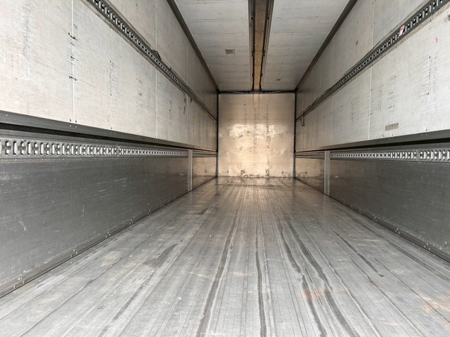 【白塗装後納車×10mロング×AT車】日野/プロフィア|中古トラックの販売・買取・査定のアイナビ