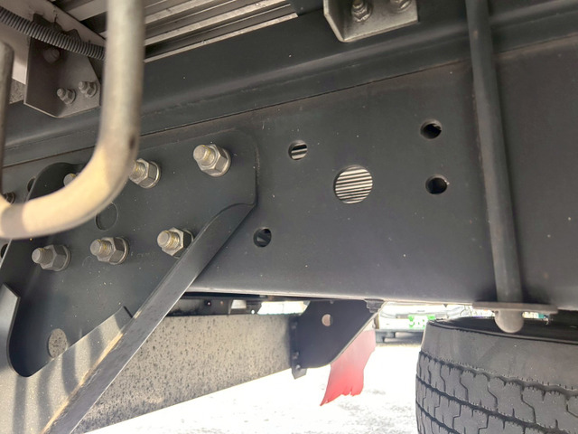 【白塗装後納車×10mロング×AT車】日野/プロフィア|中古トラックの販売・買取・査定のアイナビ