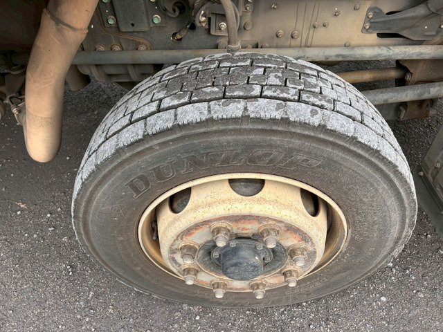 【白塗装後納車×10mロング×AT車】日野/プロフィア|中古トラックの販売・買取・査定のアイナビ