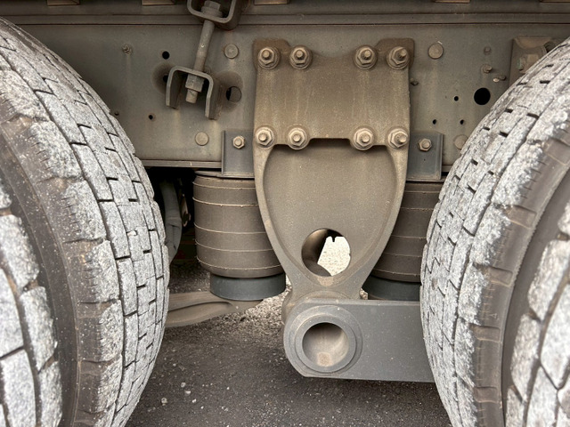 【白塗装後納車×10mロング×AT車】日野/プロフィア|中古トラックの販売・買取・査定のアイナビ