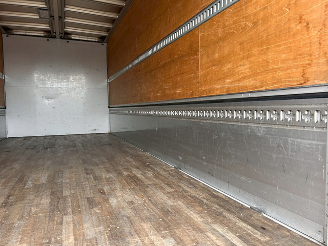 【エアサス×エンジン好調】いすゞ/フォワード|中古トラックの販売・買取・査定のアイナビ