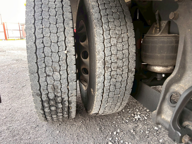 【エアサス×エンジン好調】いすゞ/フォワード|中古トラックの販売・買取・査定のアイナビ