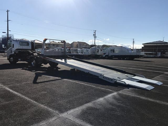 いすゞ 特殊車両|中古トラックの販売・買取・査定のアイナビ