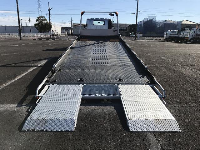 いすゞ 特殊車両|中古トラックの販売・買取・査定のアイナビ