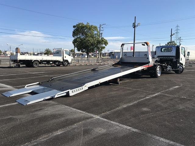 いすゞ 特殊車両|中古トラックの販売・買取・査定のアイナビ