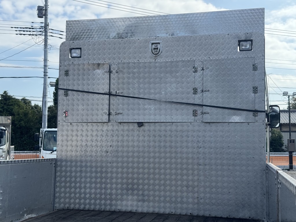 平ボディー 4軸低床 エアサス|中古トラックの販売・買取・査定のアイナビ