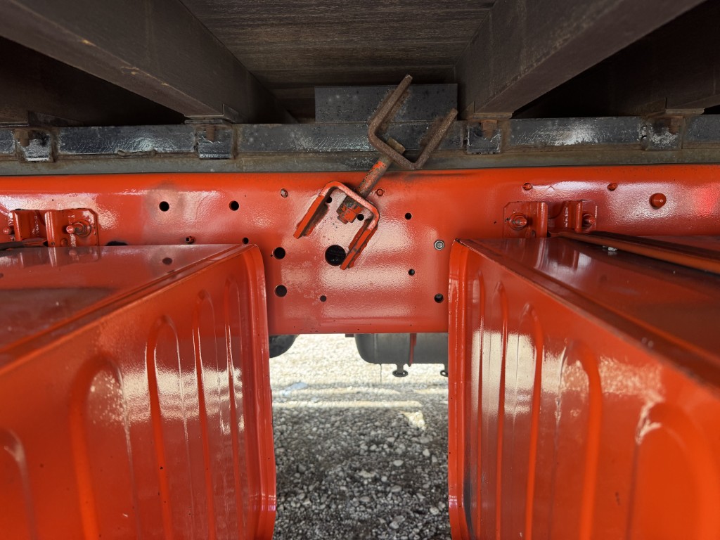 平ボディー 4軸低床 エアサス|中古トラックの販売・買取・査定のアイナビ