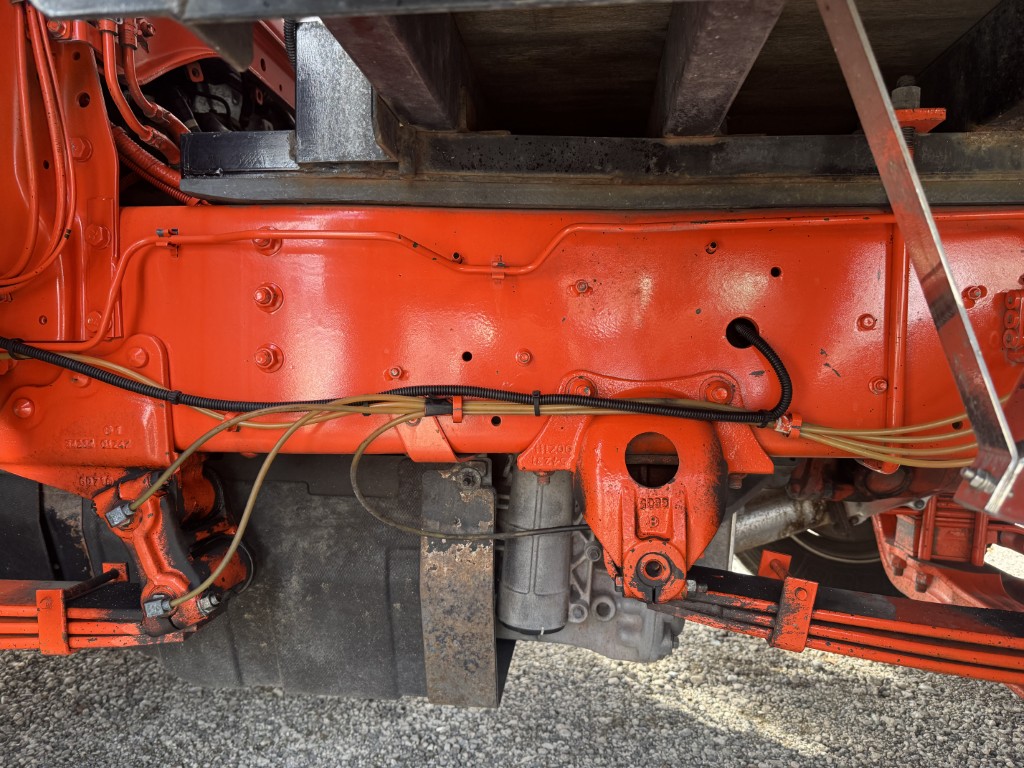 平ボディー 4軸低床 エアサス|中古トラックの販売・買取・査定のアイナビ