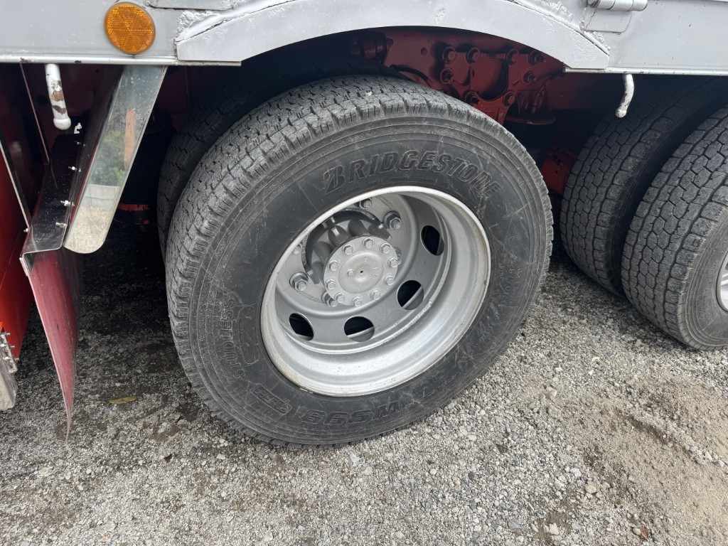 平ボディー 4軸低床 エアサス|中古トラックの販売・買取・査定のアイナビ