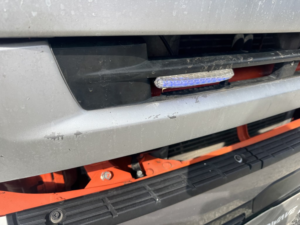 平ボディー 4軸低床 エアサス|中古トラックの販売・買取・査定のアイナビ