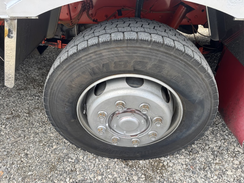 平ボディー 4軸低床 エアサス|中古トラックの販売・買取・査定のアイナビ