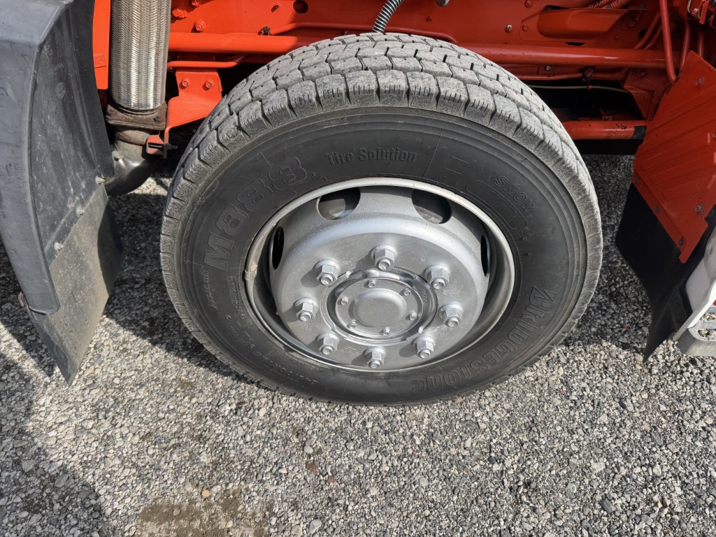 平ボディー 4軸低床 エアサス|中古トラックの販売・買取・査定のアイナビ