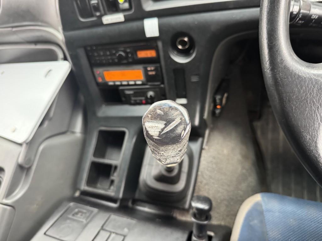 4軸低床エアサス4段ブームアルミ平タダノラジコンF7|中古トラックの販売・買取・査定のアイナビ