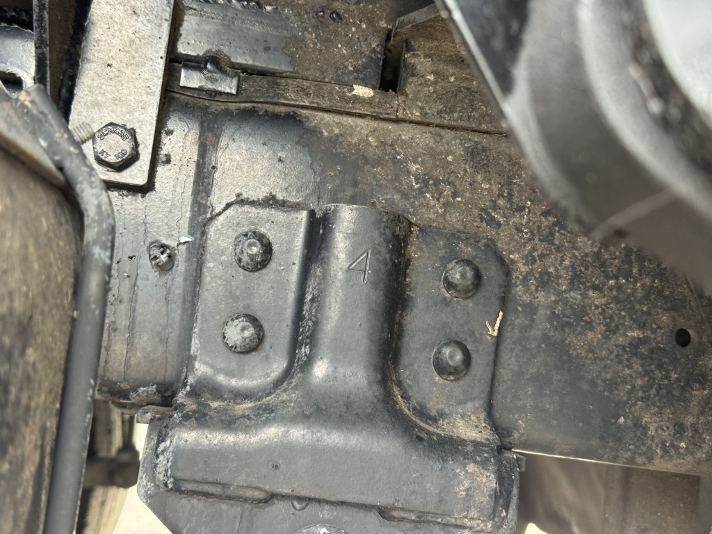 プレスパッカー極東4.3立米連続スイッチ|中古トラックの販売・買取・査定のアイナビ