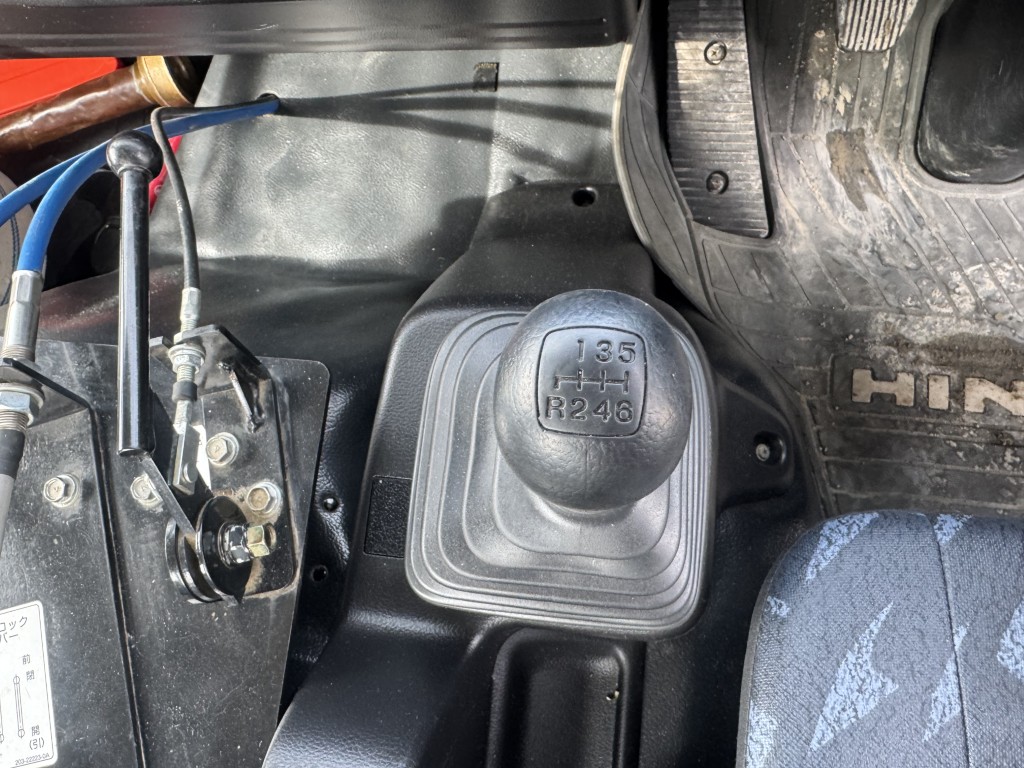 新明和 LSE40-40F サブエンジン式 前後散水|中古トラックの販売・買取・査定のアイナビ