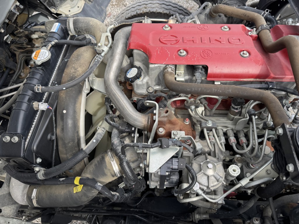 新明和 LSE40-40F サブエンジン式 前後散水|中古トラックの販売・買取・査定のアイナビ