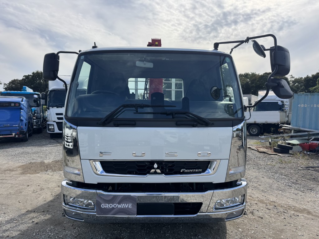 ワイド4段アルミ平ラジコン角足ユニック7.8m未使用|中古トラックの販売・買取・査定のアイナビ