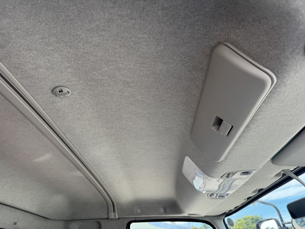 ワイド4段アルミ平ラジコン角足ユニック7.8m未使用|中古トラックの販売・買取・査定のアイナビ