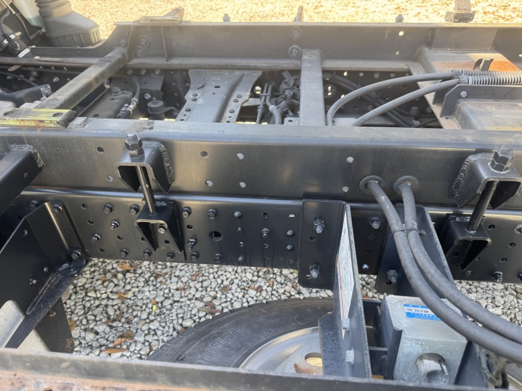 セーフティーローダーカスタム新品エンジンASSY交換|中古トラックの販売・買取・査定のアイナビ