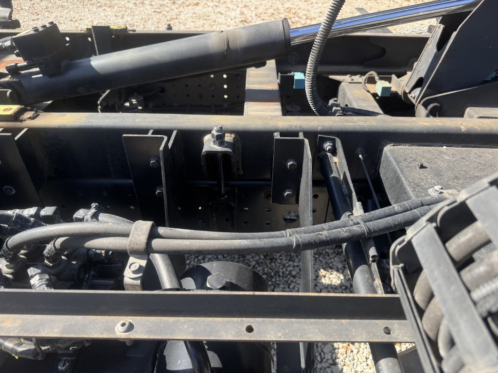 セーフティーローダーカスタム新品エンジンASSY交換|中古トラックの販売・買取・査定のアイナビ