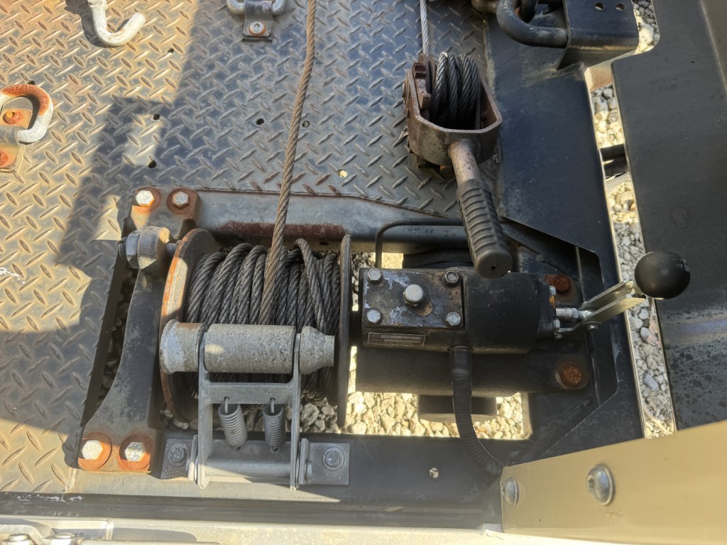 セーフティーローダーカスタム新品エンジンASSY交換|中古トラックの販売・買取・査定のアイナビ