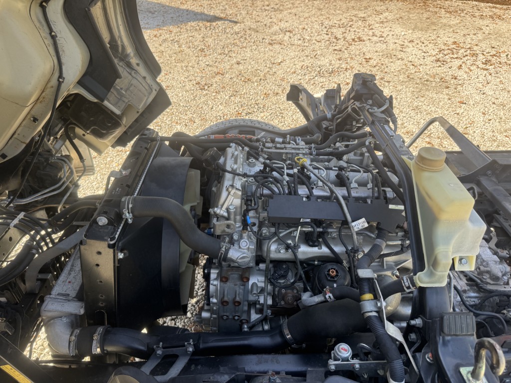 セーフティーローダーカスタム新品エンジンASSY交換|中古トラックの販売・買取・査定のアイナビ