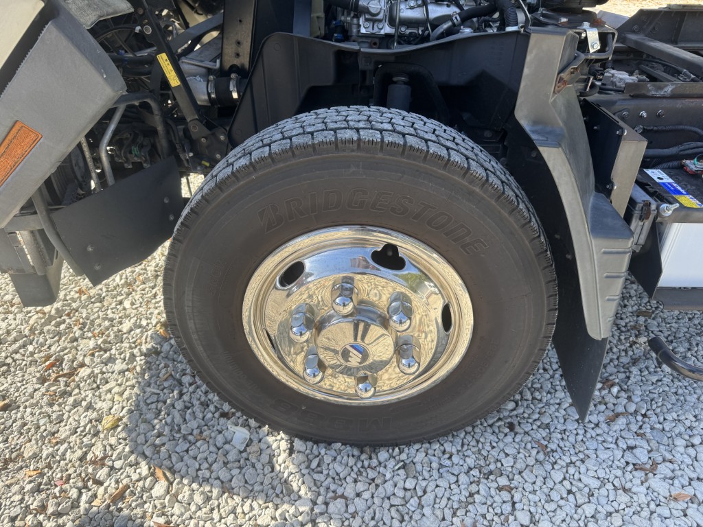 セーフティーローダーカスタム新品エンジンASSY交換|中古トラックの販売・買取・査定のアイナビ