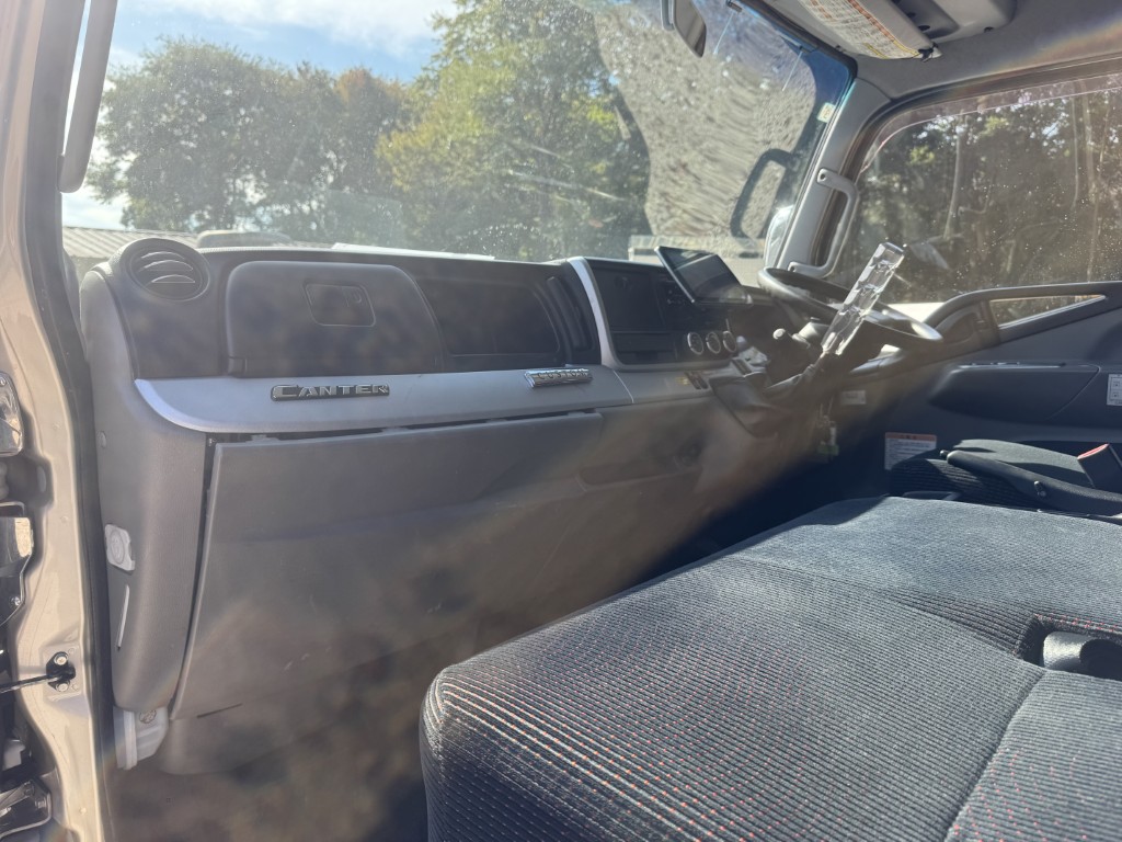 セーフティーローダーカスタム新品エンジンASSY交換|中古トラックの販売・買取・査定のアイナビ