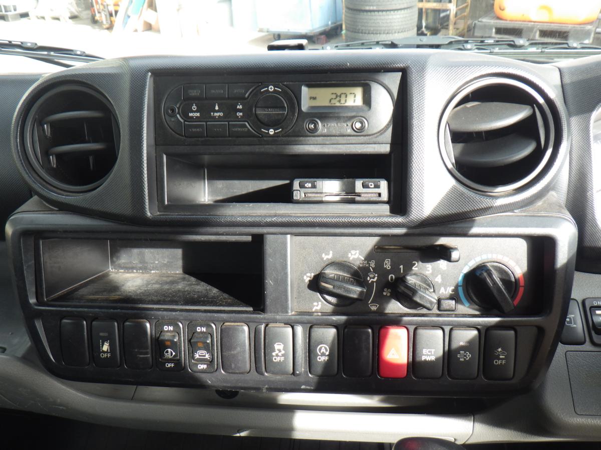 標準ロング全低床車輌総重量5,435kgゲート付車検R8.5月迄|中古トラックの販売・買取・査定のアイナビ