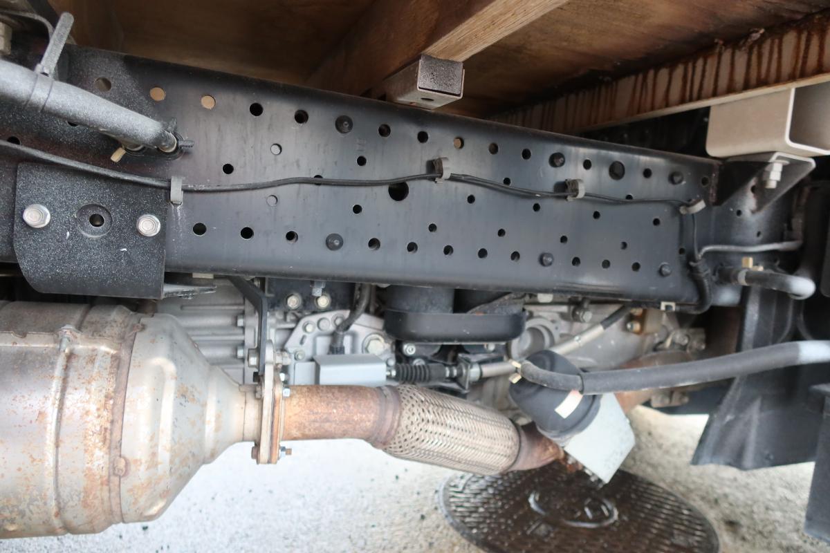 標準幅 ロングボディ AT車 積載2000kg 総重量4825kg|中古トラックの販売・買取・査定のアイナビ