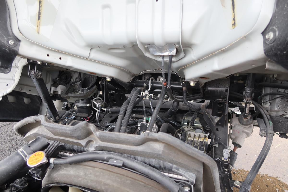 標準幅 ロングボディ AT車 積載2000kg 総重量4825kg|中古トラックの販売・買取・査定のアイナビ