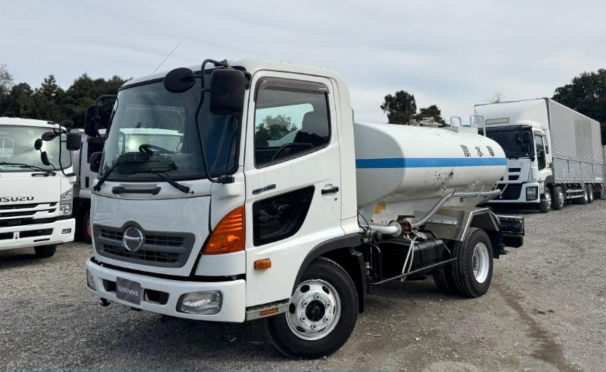 新明和 LSE40-40F サブエンジン式 前後散水|中古トラックの販売・買取・査定のアイナビ